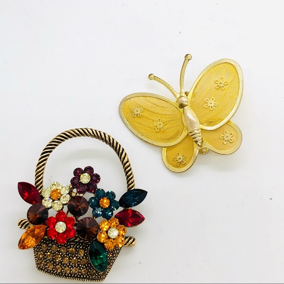 Beautiful Vintage Flower & Butterfly Brooch lot - Picture 9 of 9